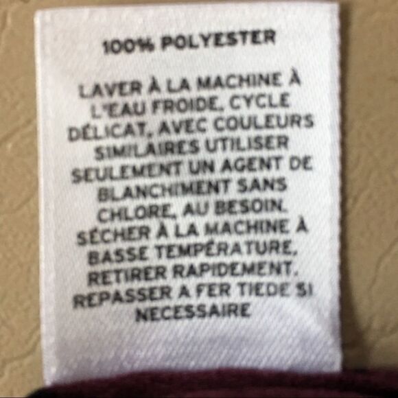 Halogen Sheer Maroon Black Starburst V-Neck Tie Sleeveless Blouse - Picture 8 of 9